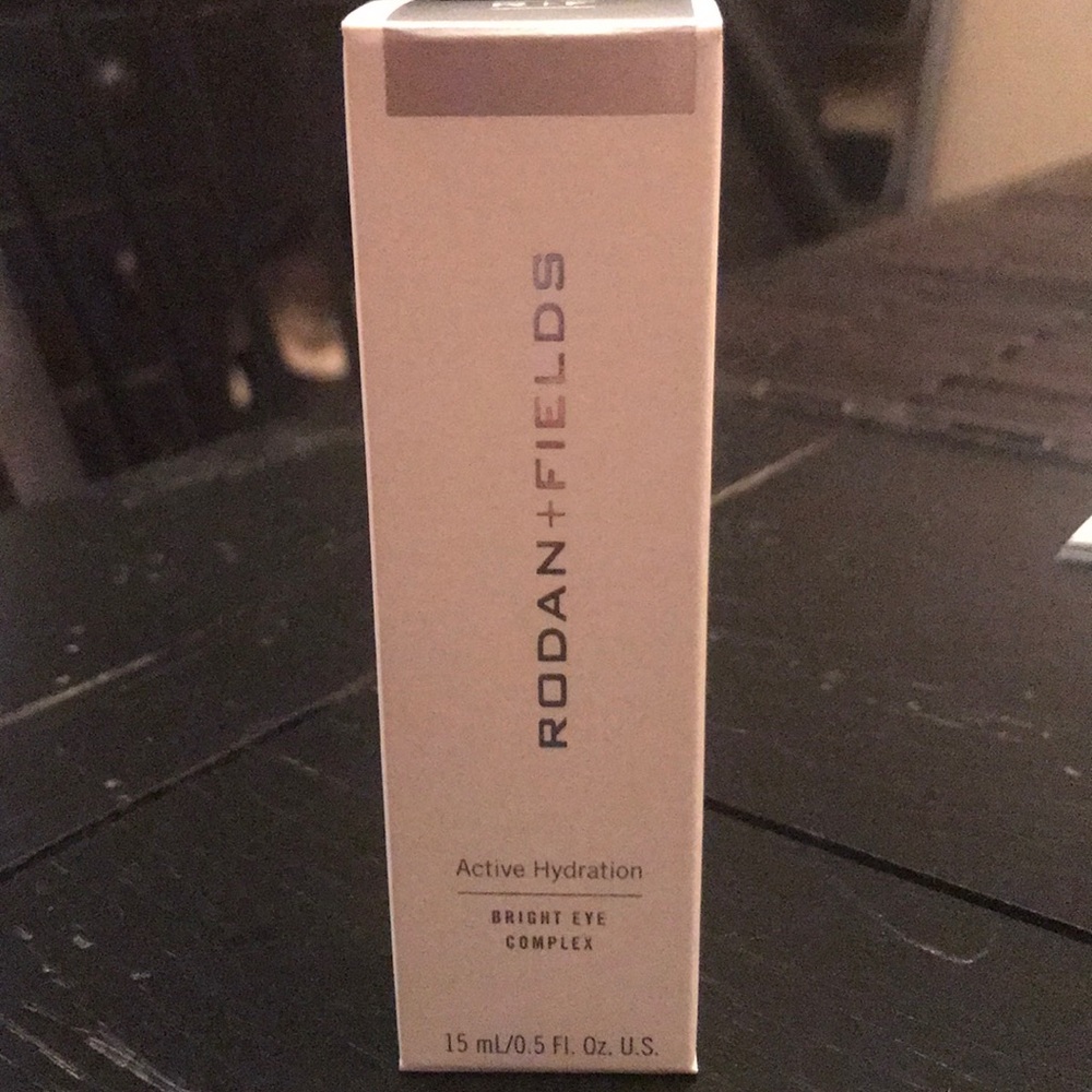 Rodan + Fields bright eye complex